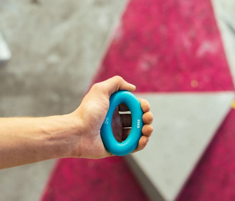 Climbing Ring