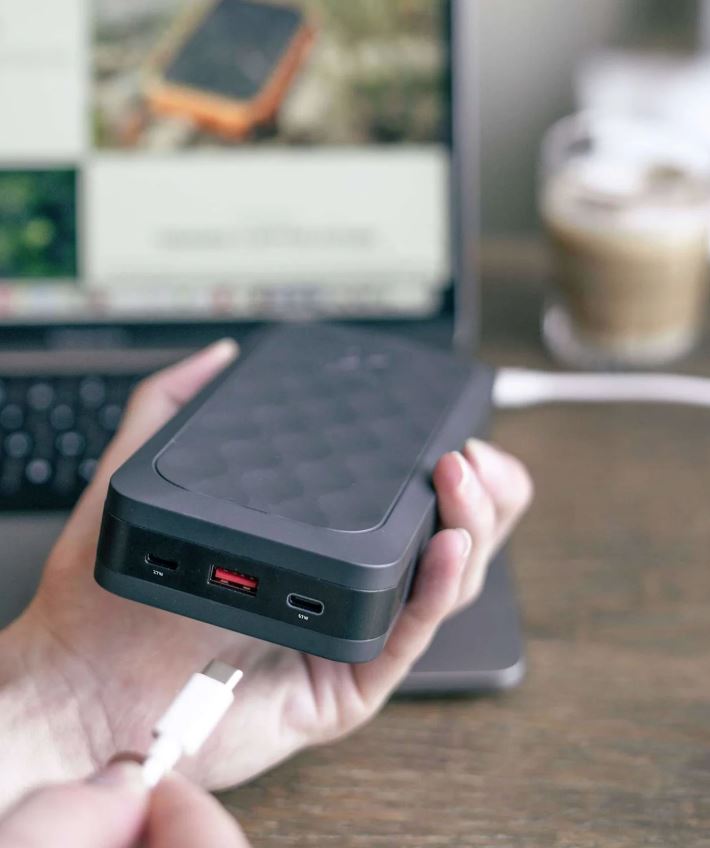 67W Fuel Series Powerbank 45.000