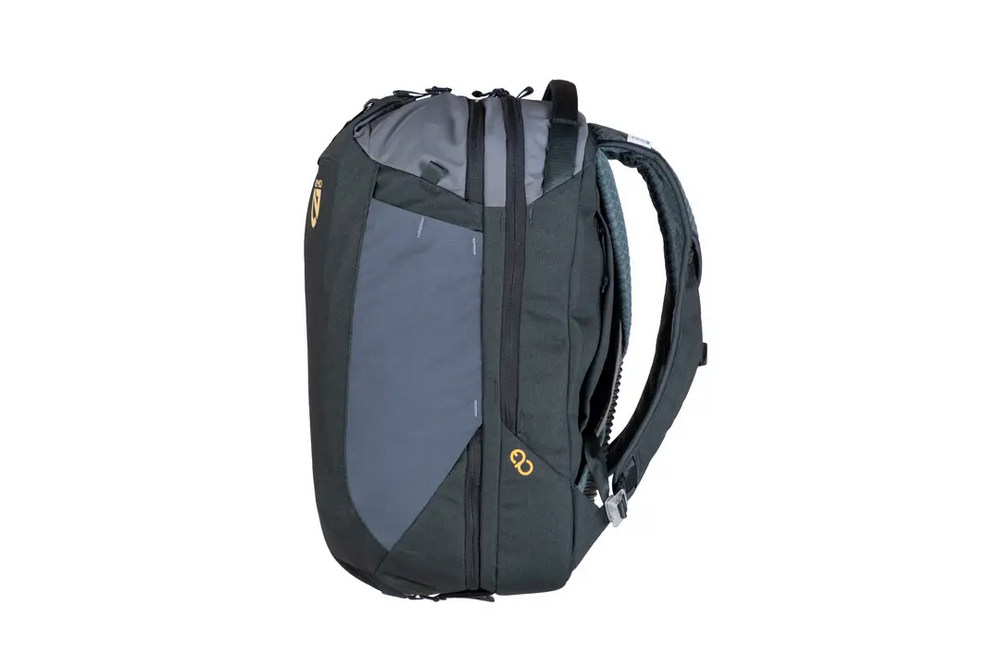 Vantage 30L Endless Promise