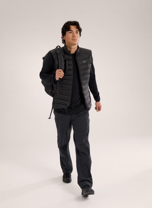 X000007732002-Men's-Ionia-Merino-Wool-Black.JPG