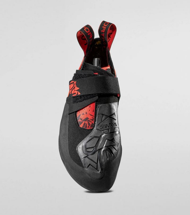 ZFCS005K00R11-Skwama-Black-Poppy-klimschoenen.jpg