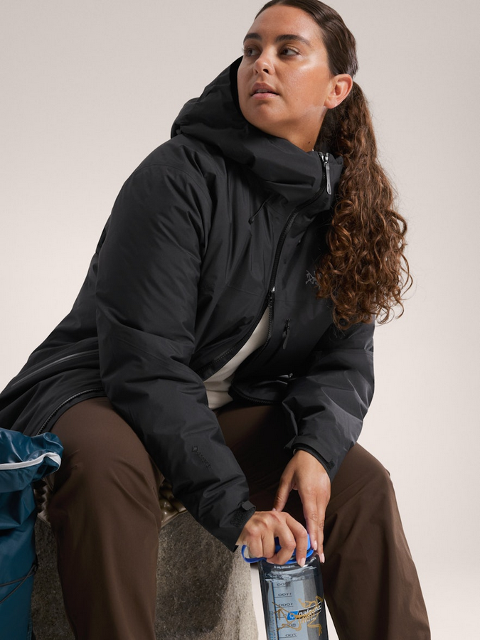 Women's Beta Insulated Jacket