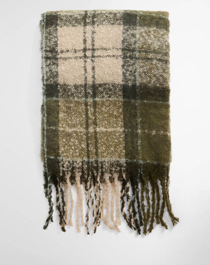 Saltburn Beanie And Tartan Scarf Gift Set 