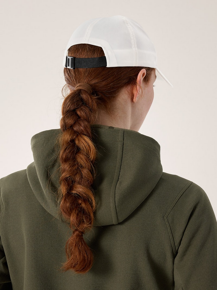 Small Bird Cap