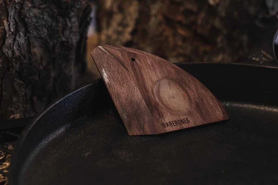 Cast Iron Scraper Walnut