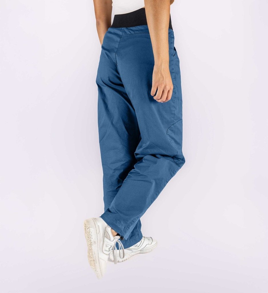 Women's Acellu 4