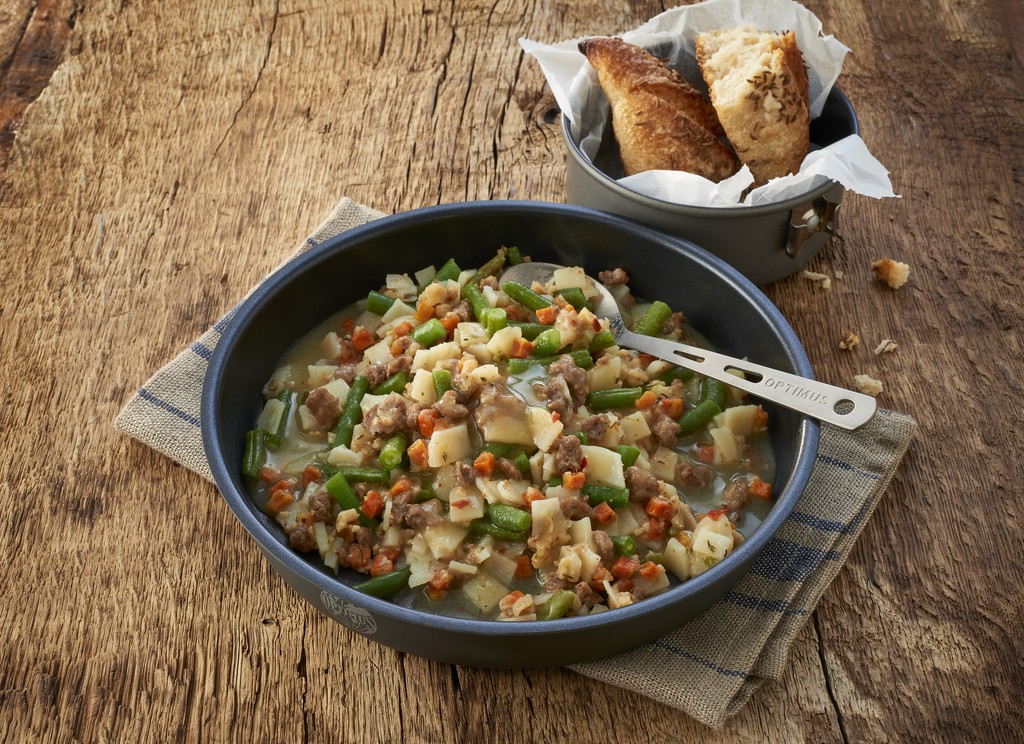 Hearty Potato Stir Fry With Beef And Green Beans