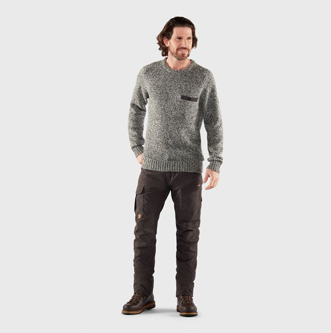 Lada Round-Neck Sweater Men