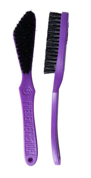 E9 Brush