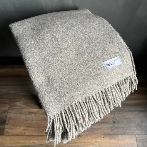 Grace Plaids - 100% Virgin NZ Wool - 140 x 200 cm