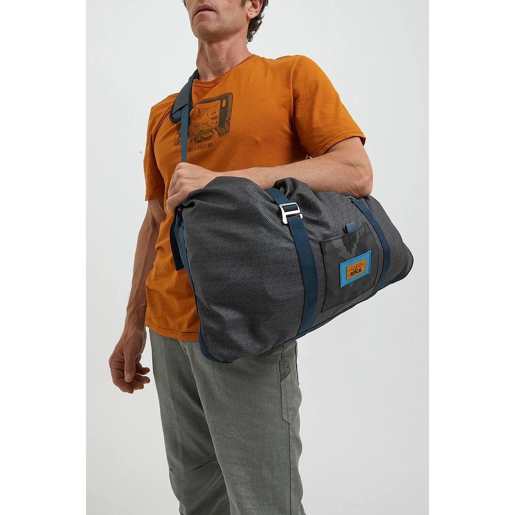 [S22-ACC004grc] Saccò X Grey-Camouflage