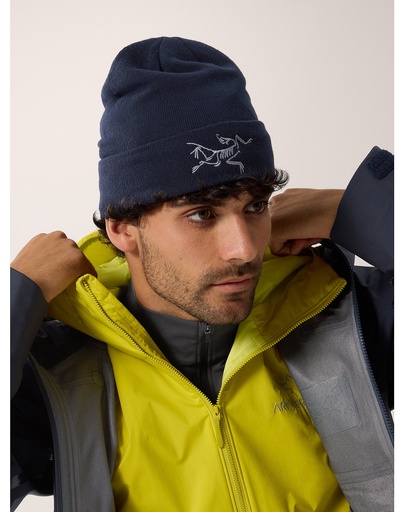 [X000007562002] Embroidered Bird Toque Black Sapphire