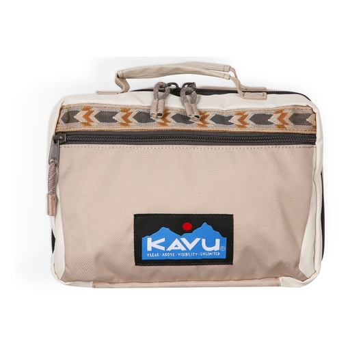 [9516-2377] Take In Tow Ranchland