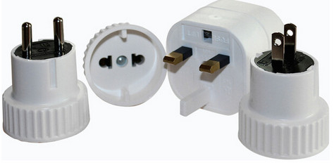 [100350] Adapter World Set With 4 Plugs